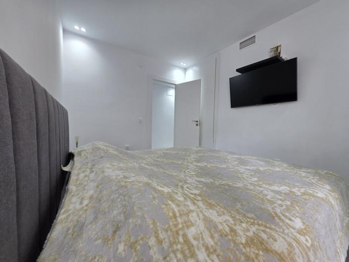 Image No.9-3 Bed Apartment for sale