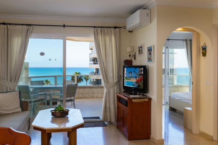 Image No.2-Appartement de 2 chambres à vendre à Torremolinos