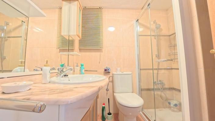 Image No.9-3 Bed Apartment for sale