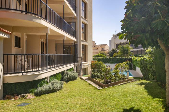 Image No.12-1 Bed Apartment for sale