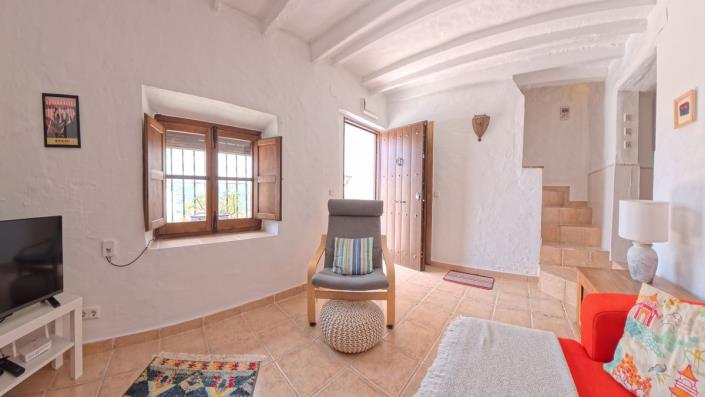 Image No.2-3 Bed Village House for sale