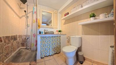 4-c23c0f86247804fa50226aecd8b0b2c8