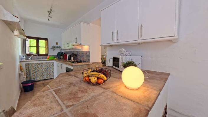 Image No.12-3 Bed Village House for sale