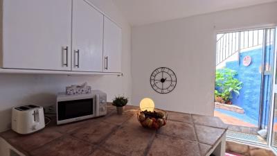 13-5fd73dea700db77384c091ca9818b1a9