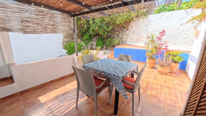 Image No.16-3 Bed Village House for sale