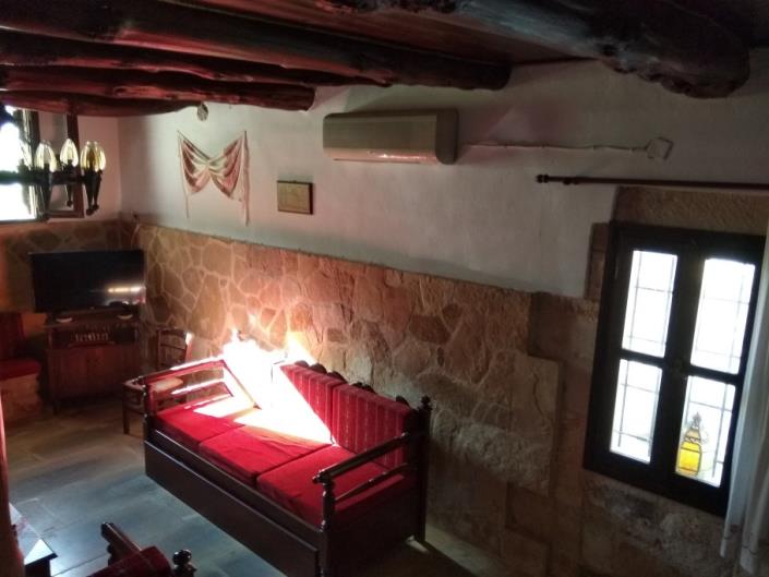 Image No.9-2 Bed House for sale