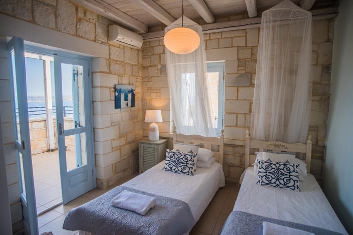 Image No.13-3 Bed Villa for sale