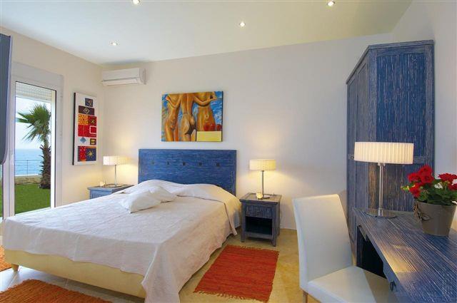 Image No.6-5 Bed Villa for sale