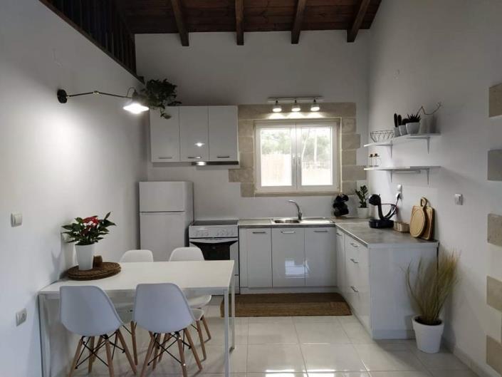 Image No.4-2 Bed Villa for sale