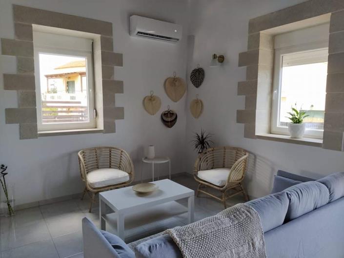 Image No.8-2 Bed Villa for sale