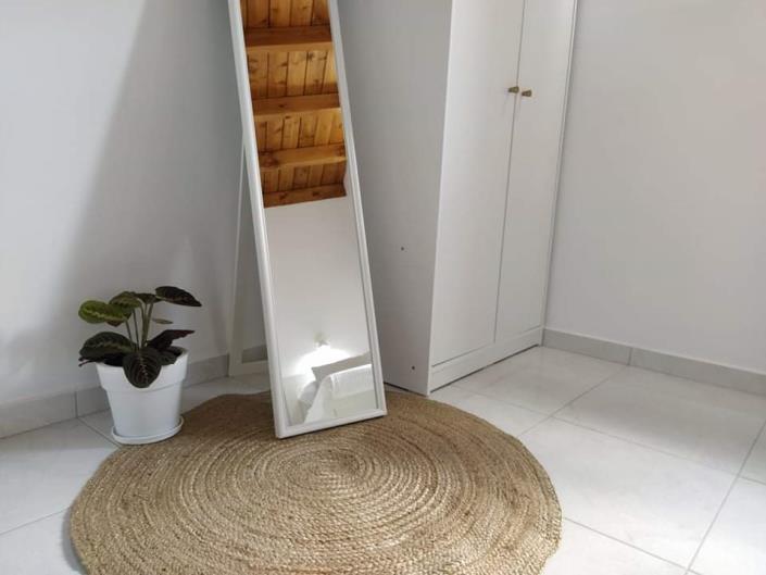 Image No.19-2 Bed Villa for sale