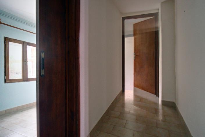 Image No.27-3 Bed House for sale