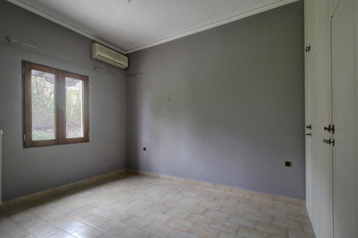 Image No.31-3 Bed House for sale