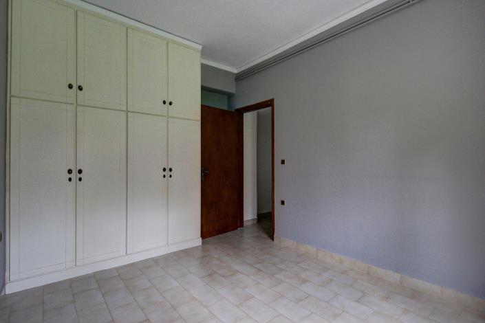 Image No.32-3 Bed House for sale