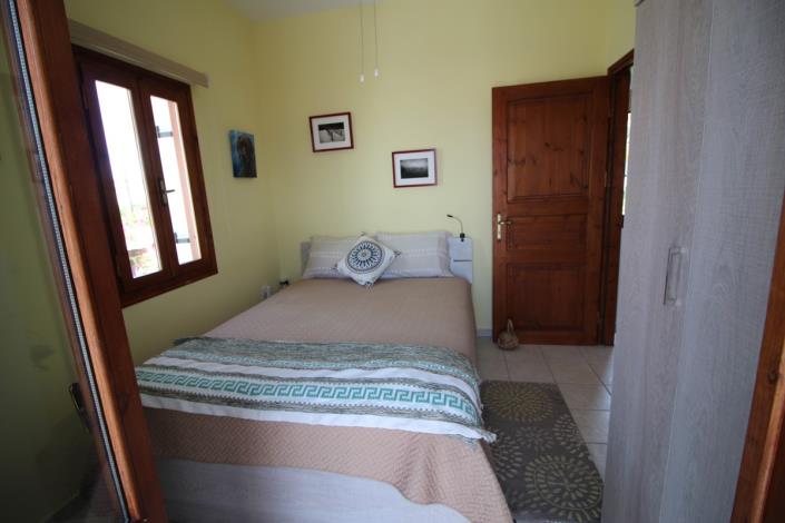 Image No.13-2 Bed House for sale