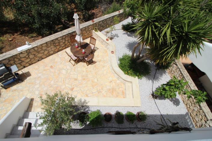 Image No.17-2 Bed House for sale