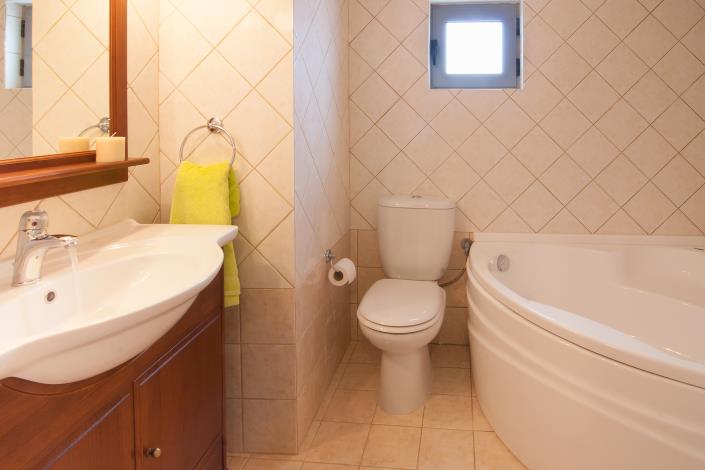 Image No.5-2 Bed House/Villa for sale