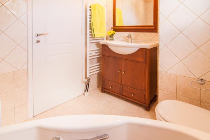 Image No.10-2 Bed House/Villa for sale