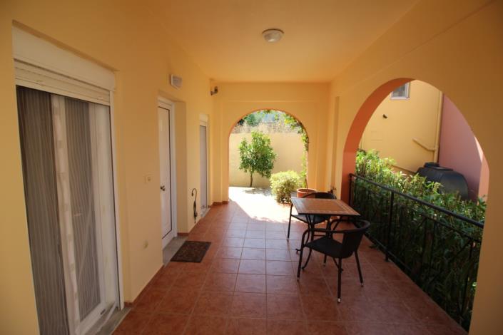 Image No.10-Villa de 2 chambres à vendre à Gavalohori