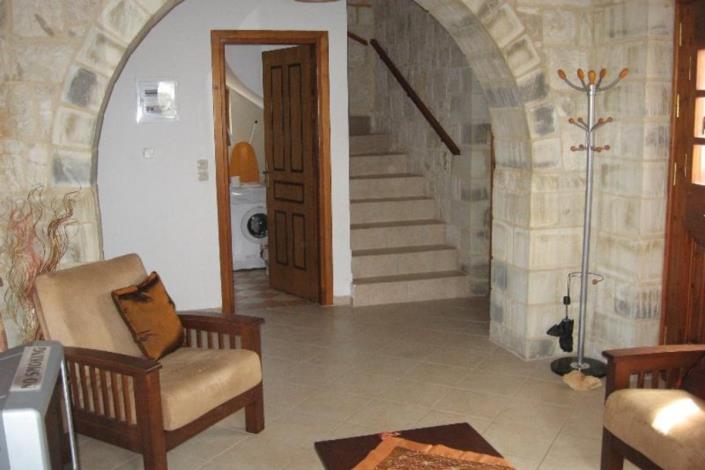 Image No.17-3 Bed Villa for sale