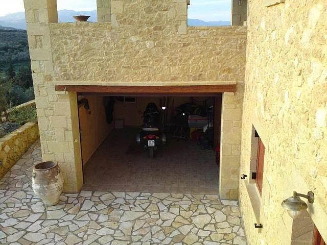 Image No.18-3 Bed Villa for sale