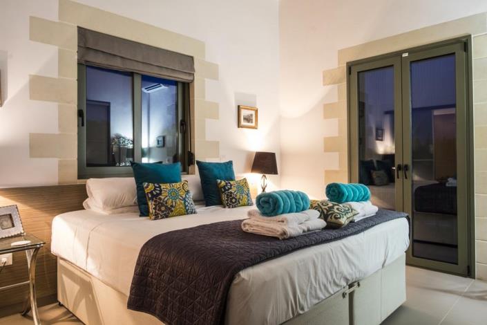 Image No.3-Villa de 5 chambres à vendre à Gavalohori