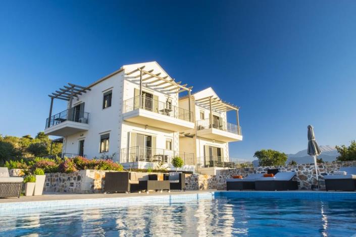 Image No.14-Villa de 5 chambres à vendre à Gavalohori