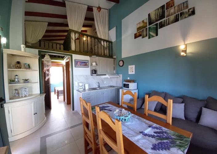 Image No.3-Appartement de 2 chambres à vendre à Kambia