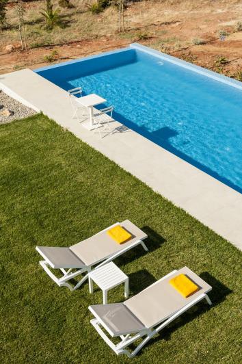 Image No.2-4 Bed Villa for sale