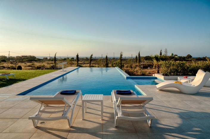 Image No.35-4 Bed Villa for sale