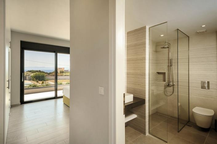 Image No.40-4 Bed Villa for sale