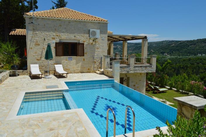 Image No.2-4 Bed Villa for sale