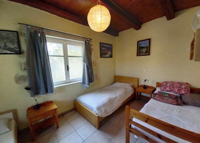 Image No.8-3 Bed House for sale