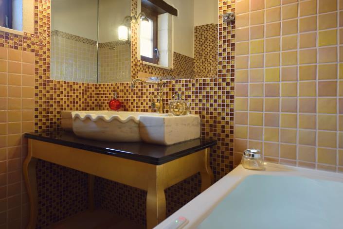 Image No.15-3 Bed House for sale