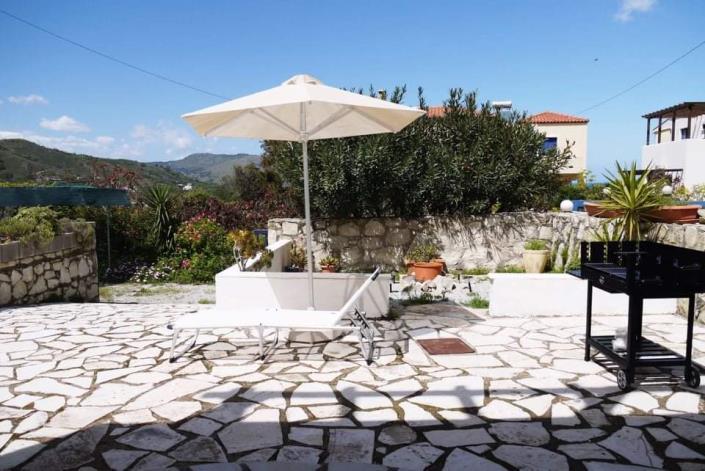 Image No.15-Maison de 2 chambres à vendre à Kournas