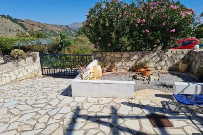 Image No.18-Maison de 2 chambres à vendre à Kournas