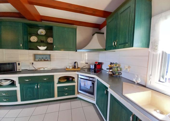 Image No.8-3 Bed Apartment for sale