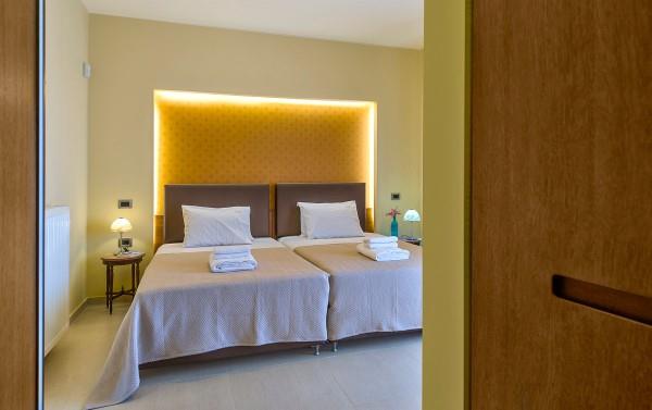 Image No.3-Villa de 4 chambres à vendre à Kalathenes