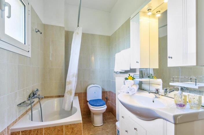 Image No.12-3 Bed Villa for sale