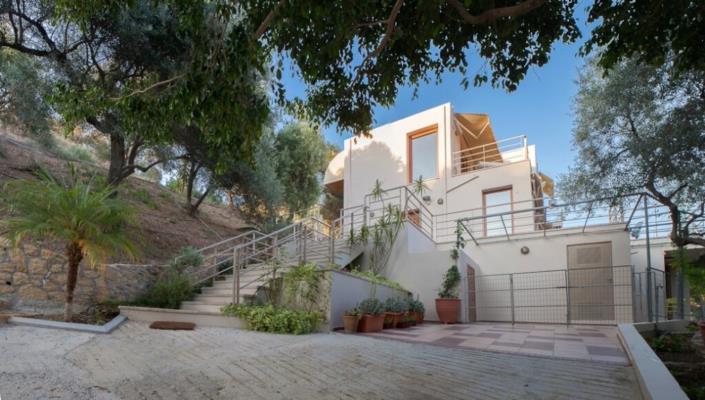 Image No.3-3 Bed Villa for sale