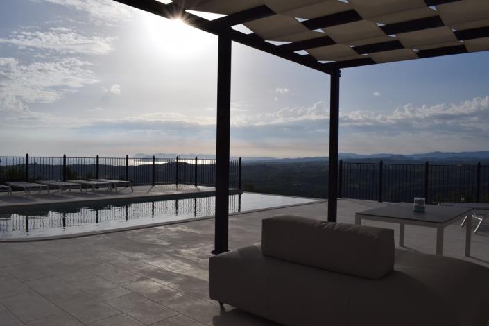 Image No.11-7 Bed Villa for sale