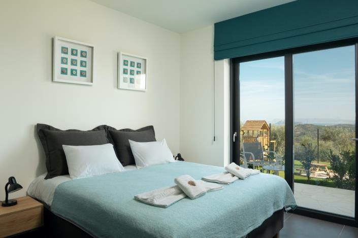 Image No.17-7 Bed Villa for sale