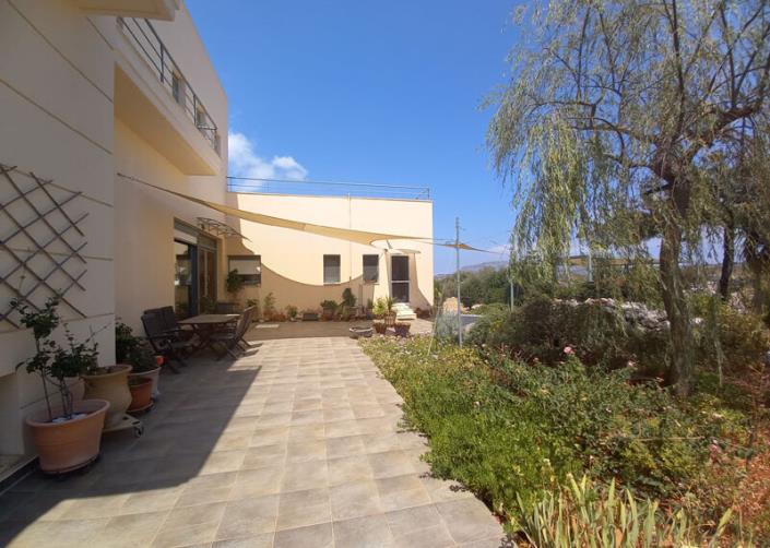 Image No.3-Villa de 4 chambres à vendre à Litsarda