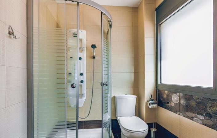 Image No.8-6 Bed Villa for sale