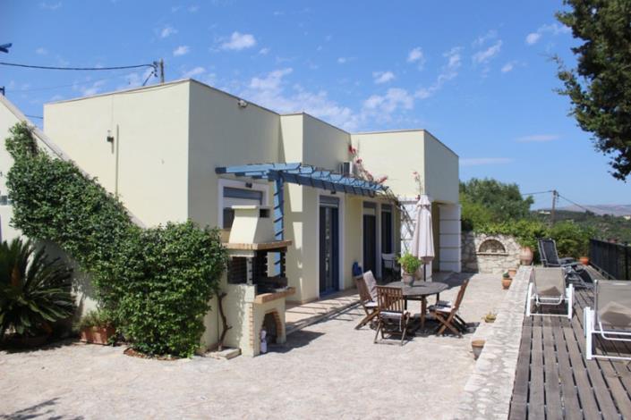 Image No.1-3 Bed House for sale