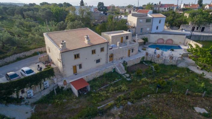 Image No.2-Un hôtel de 6 chambres à vendre à Rethymnon