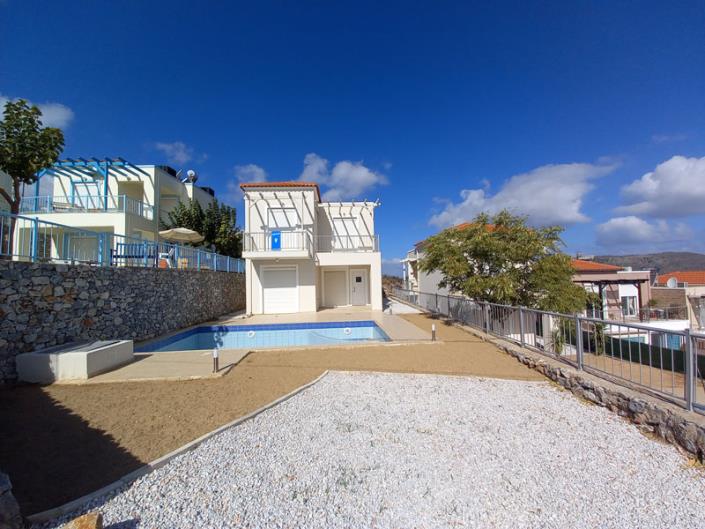 Image No.1-2 Bed Villa for sale