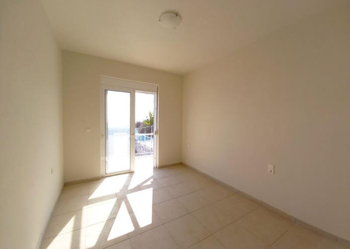 Image No.8-2 Bed Villa for sale