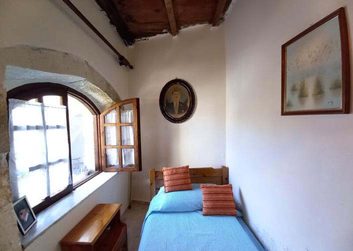 Image No.9-3 Bed House for sale