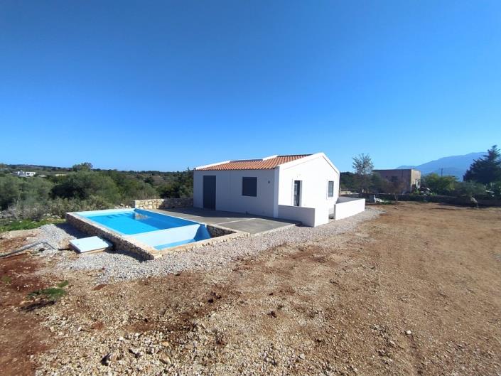 2 Bedrooms villa for sale in Litsarda Swimming Pool £185061 (Ref